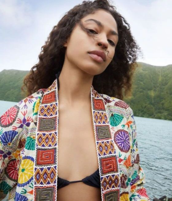 Los kimonos son las nuevas blazers de la primavera