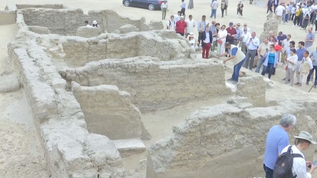 Arqueólogos descubren nuevas excavaciones en la necrópolis de Saqqara, en Egipto