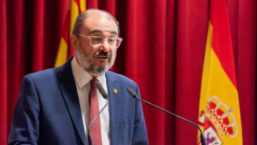 El PSOE de Javier Lambán obtendría 23 representantes, uno menos que en la legislatura recién terminada