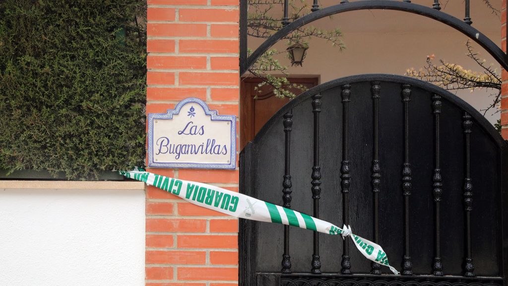Detenido el hermano de la mujer embarazada hallada muerta junto a su hijo en Granada