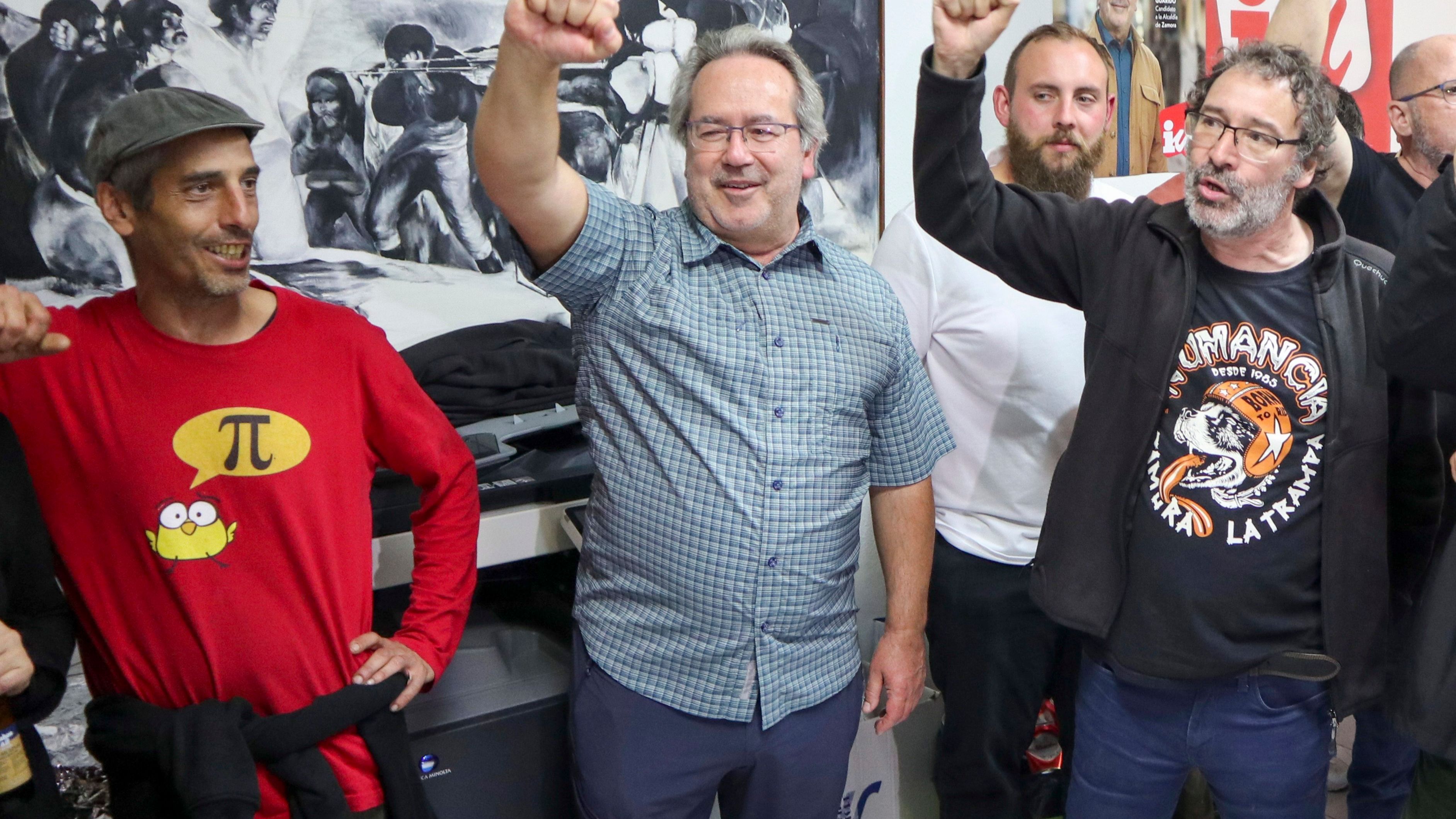 IU celebra resultados electorales en Zamora