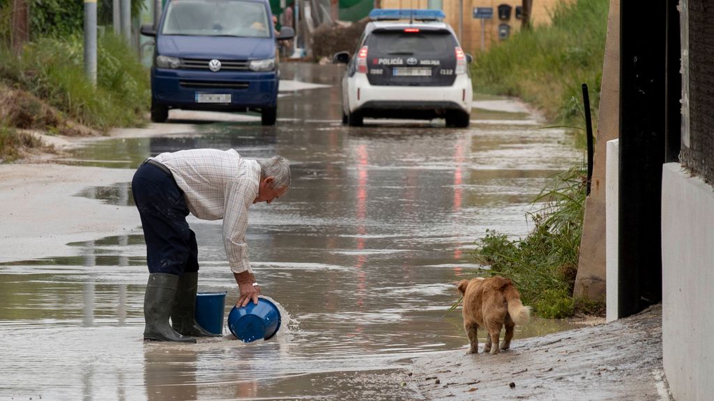 Las lluvias torrenciales provocan rescates en España