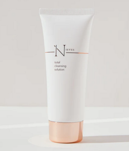 Screenshot 2023 05 29 at 18 07 56 Total cleansing solution NIEVES by Nieves Álvarez