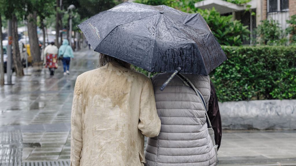 Una borrasca trae lluvias y tormentas para despedir mayo de 2023