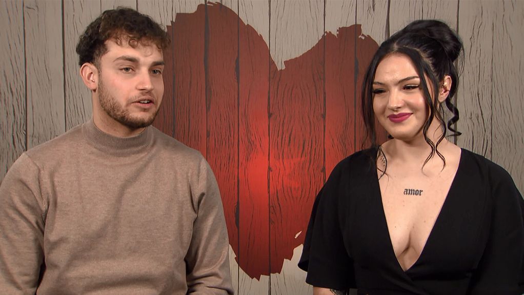 Christian y Elena durante su cita en 'First Dates'