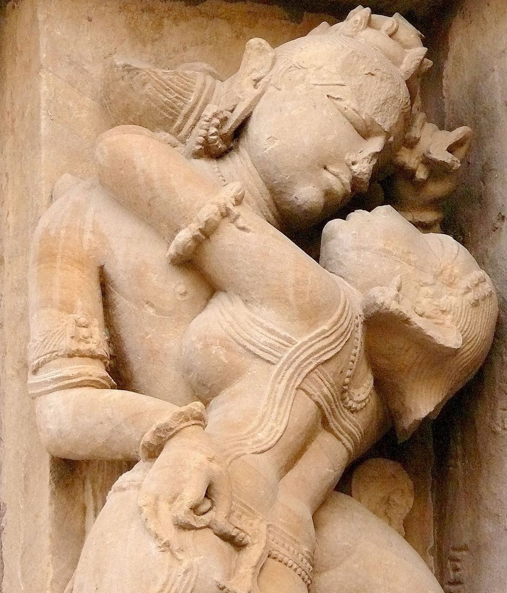 El Kamasutra en piedra. Esculturas en Khajuraho, en la India.