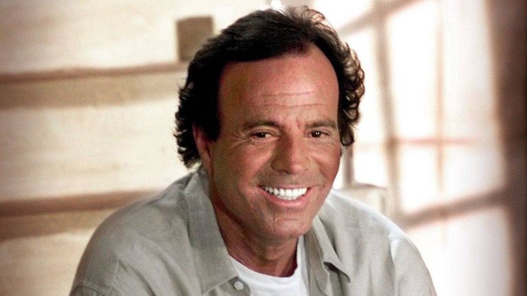 Julio Iglesias