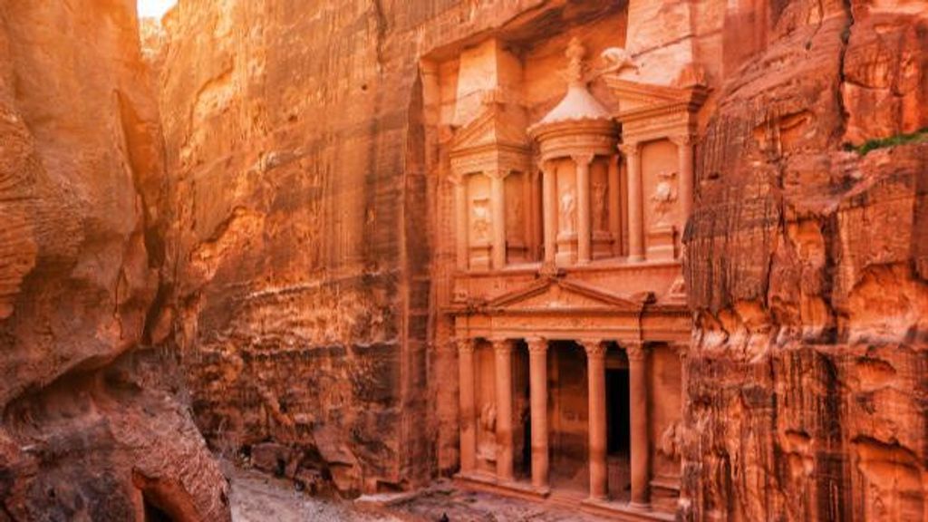 Petra es conocida también como la Ciudad de Piedra