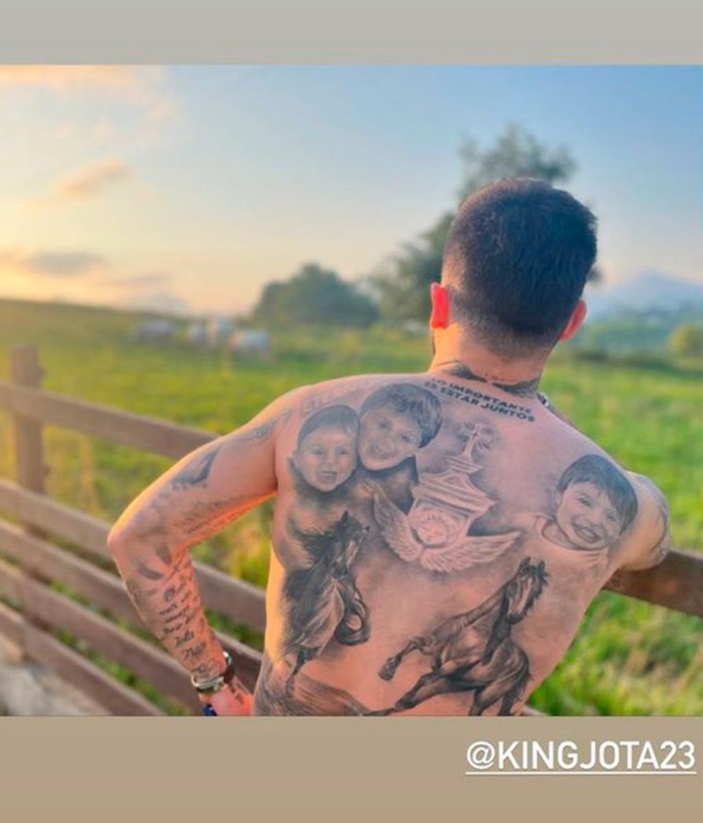tatus jota mensaje