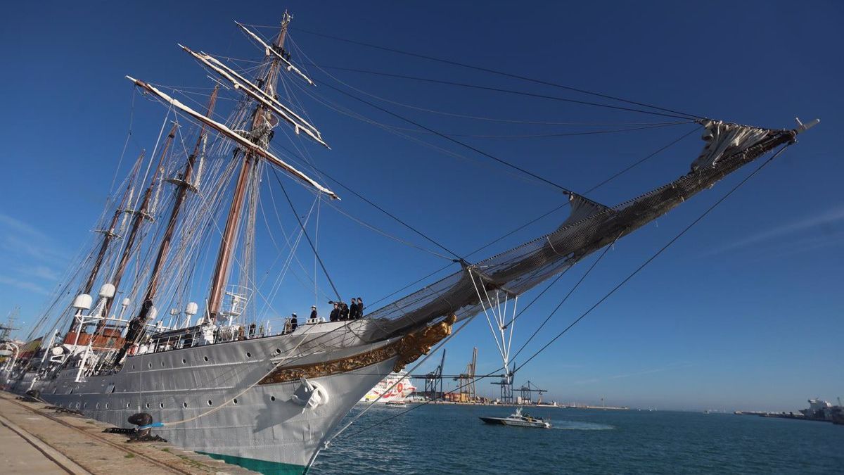 El Buque Escuela 'Juan Sebastián de Elcano'.