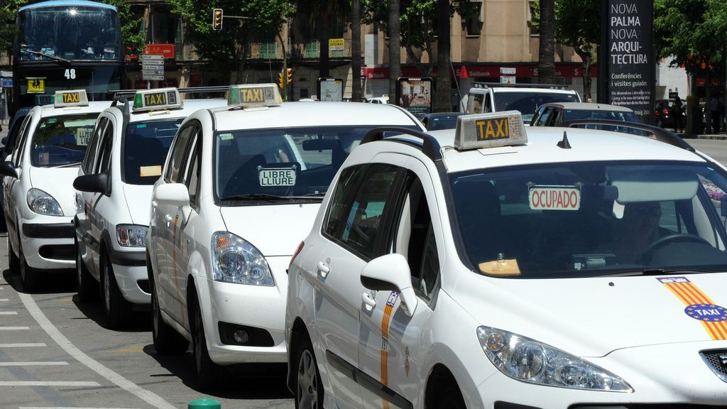 Detenidos cuatro jóvenes, dos de ellos menores, por dar una paliza a un taxista en Palma