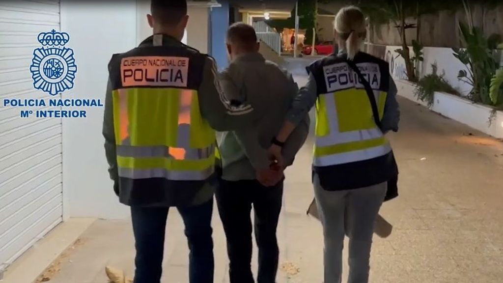 Uno de los detenidos del grupo criminal que robó en 12 en domicilios de Palma y Zaragoza.