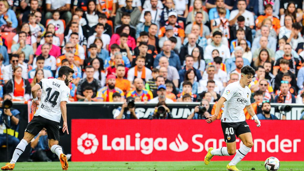 El Valencia CF se disculpa con su afición tras una temporada “muy dura”