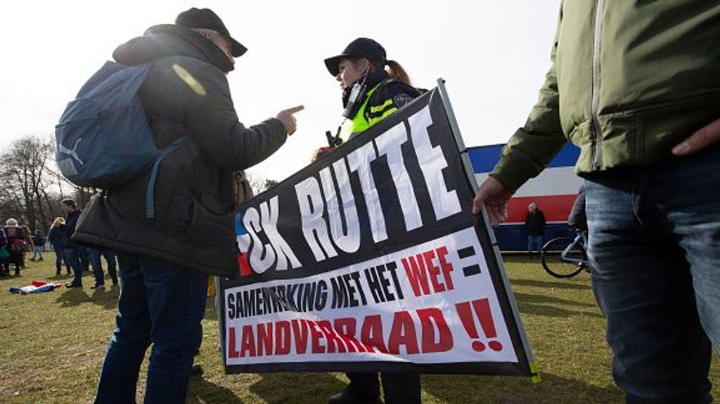 Manifestantes contra las políticas medioambientales en Países Bajos