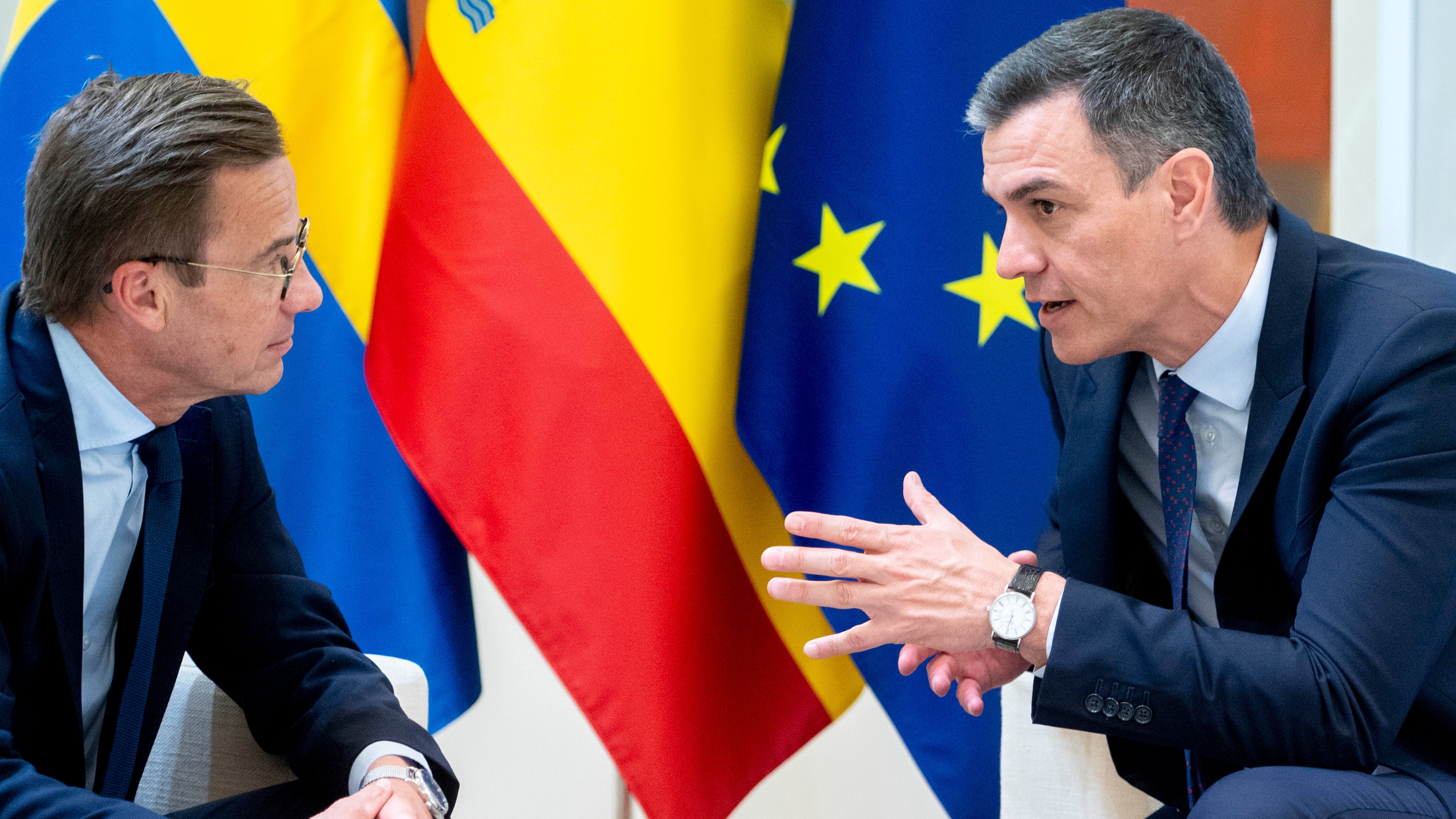 Sánchez charla en La Moncloa con el primer ministro de Suecia, Ulf Kristersson
