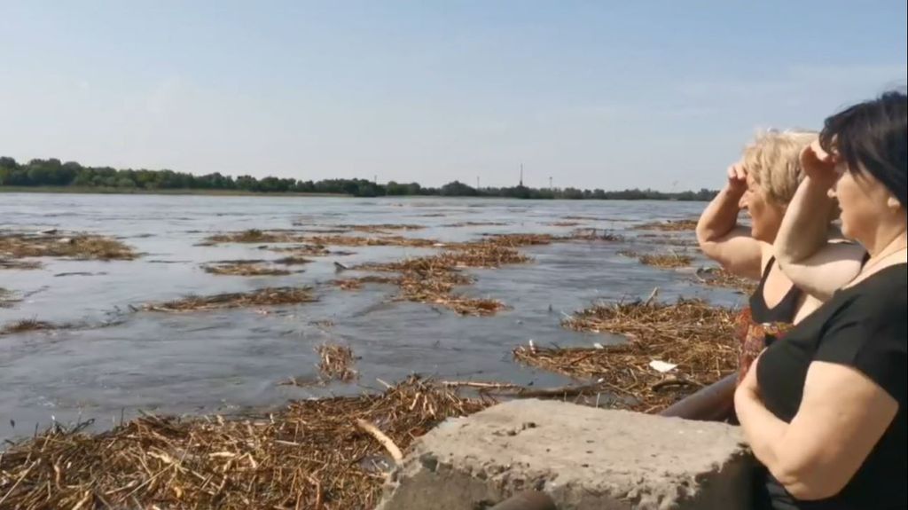El ataque a la presa de Nova Kajovka, una "bomba de destrucción medioambiental masiva"