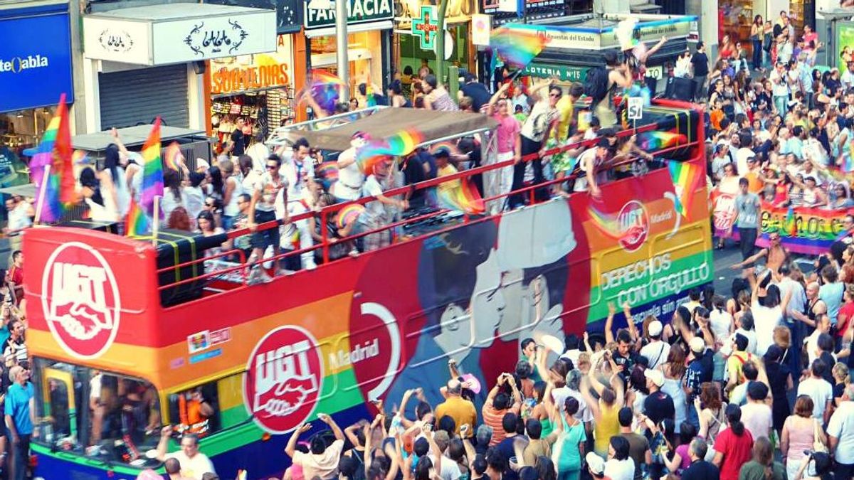 orgullo-gay-madrid-4 - 1 orgullo-gay-madrid-4 - 1