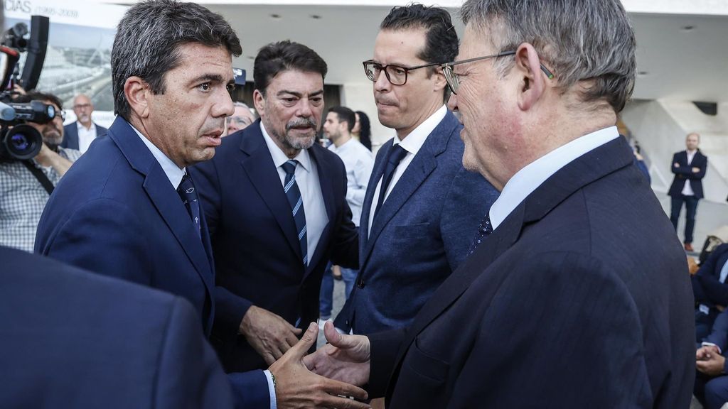 Ximo Puig y Carlos Mazón en la Cumbre municipal 'Alianza Valenciana contra la Inflación'