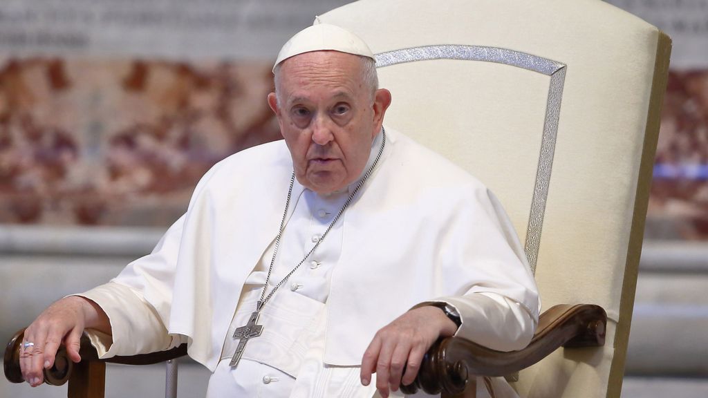 El papa hace solo unos días en el Vaticano.