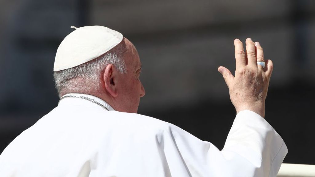 El papa Francisco seguirá ingresado "varios días": el Vaticano cancela su agenda hasta el 18 de junio