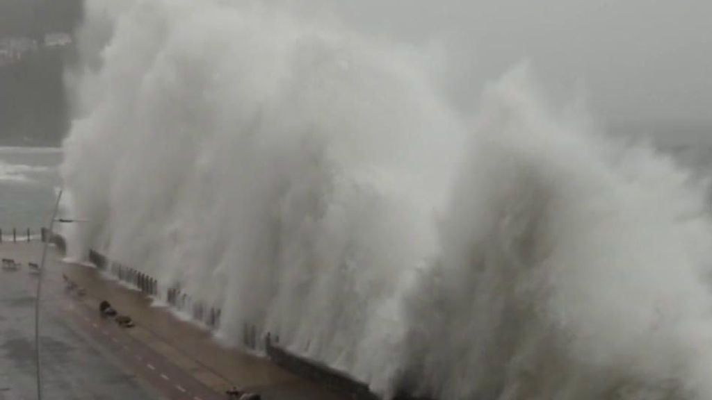 Andalucía se prepara para futuros tsunamis: las olas podrían acabar con hasta 22 municipios
