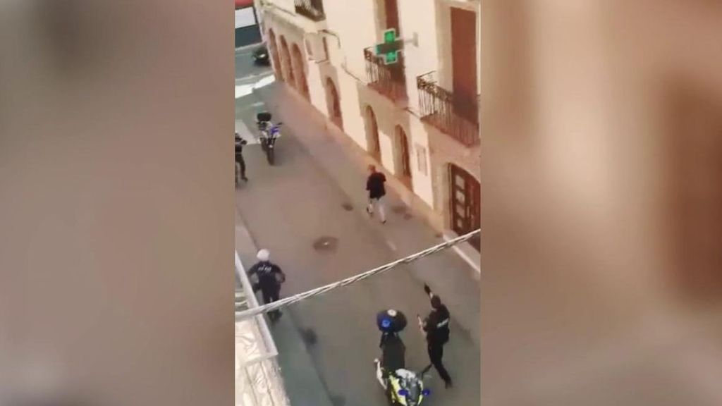 Las hipótesis sobre la muerte del policía en Andújar: la bala pudo rebotar en las monedas del bolsillo del agresor