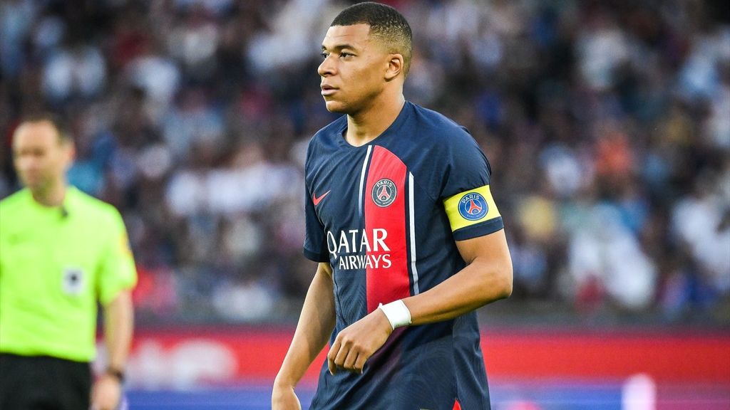 Mbappé responde tajante sobre su posible marcha del equipo francés