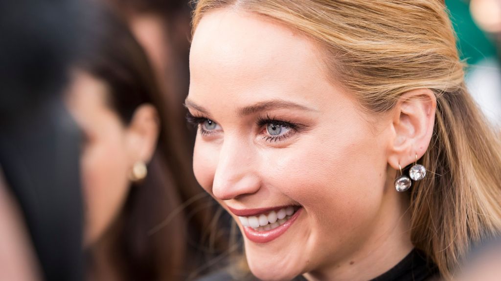 La dentadura de Jennifer Lawrence, un canto a la higuiene bucal.