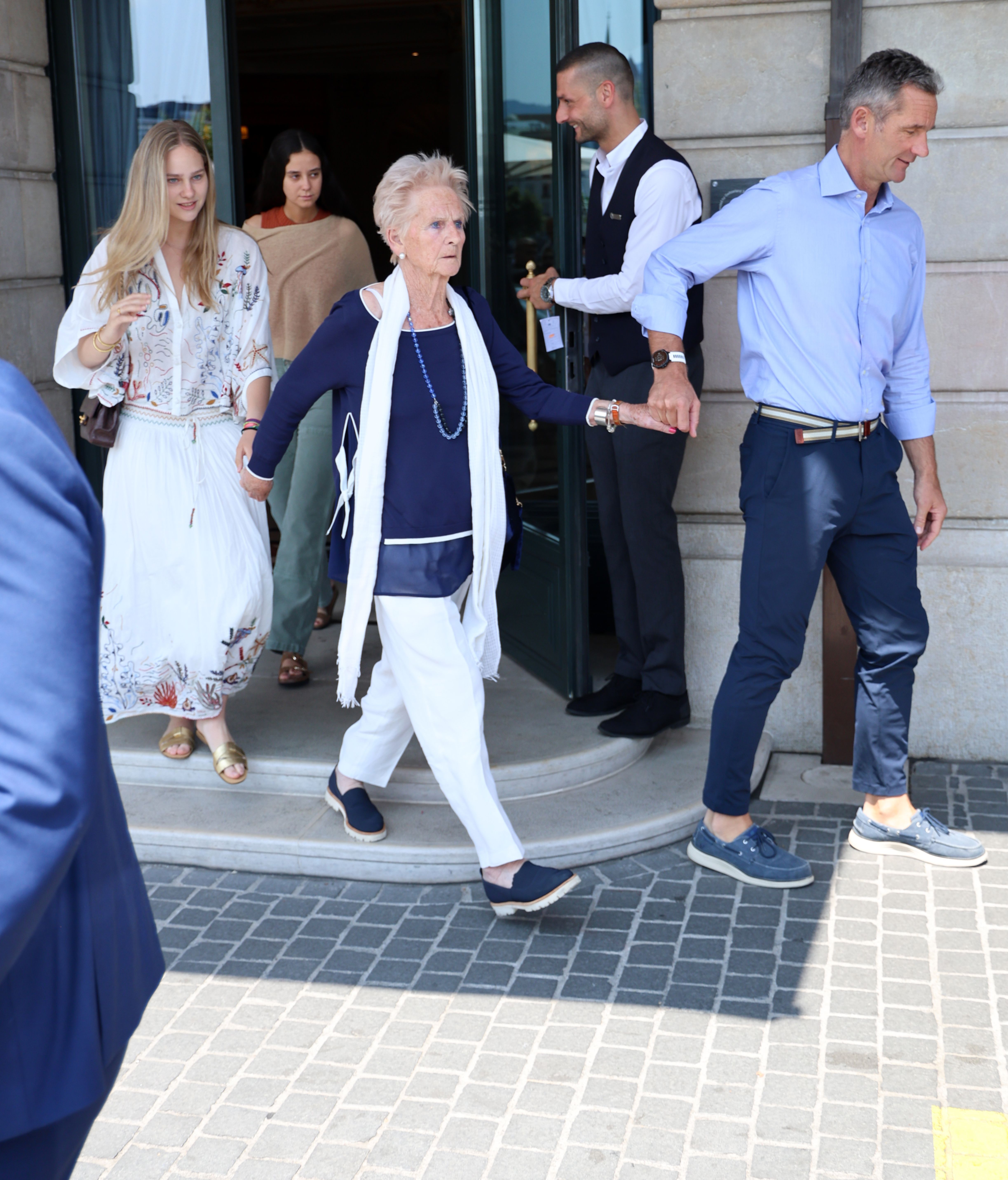 La familia Urdangarin-Borbón se reúne para la graduación de Irene Urdangarin