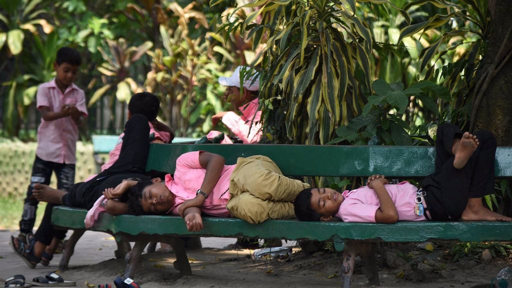 La ola de calor en el norte de India deja 98 muertos y más de 400 hospitalizados en solo tres días