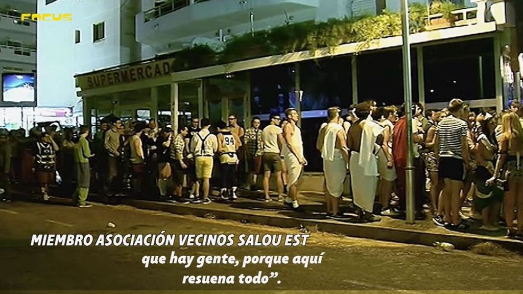 Los vecinos, en pie de guerra con el desmadre nocturno en Salou