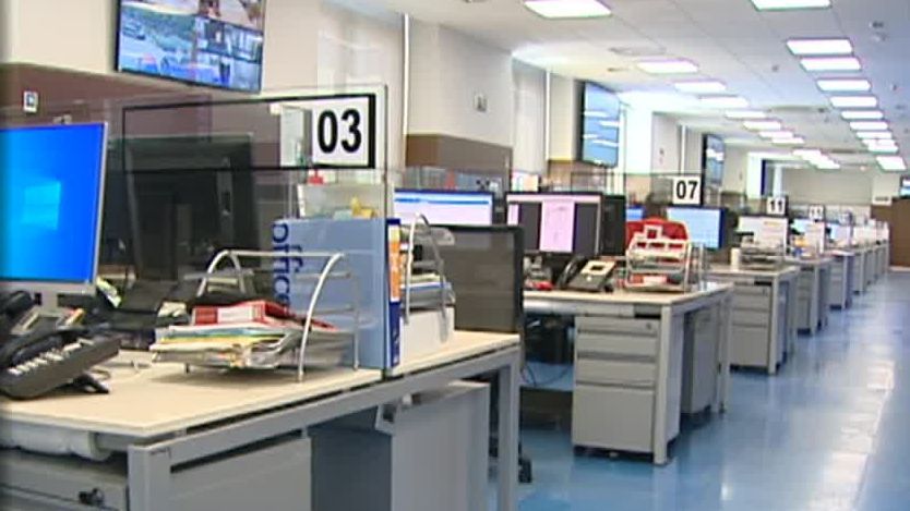 Tres horas trabajando junto al cadáver de su compañera: el drama del call center de Madrid