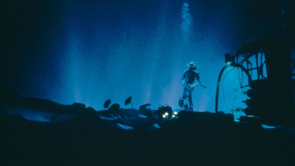 Fotograma de 'El abismo' (1989) cinta de James Cameron en la que ponía en juego muchas de sus obsesiones.
