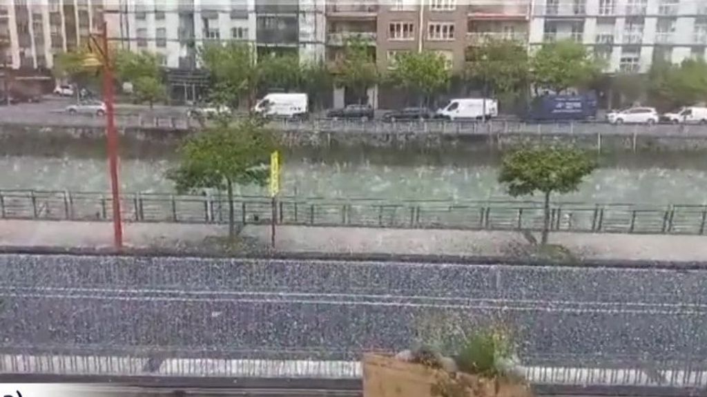 Las tormentas con granizo causan estragos, y la alerta naranja se extiende