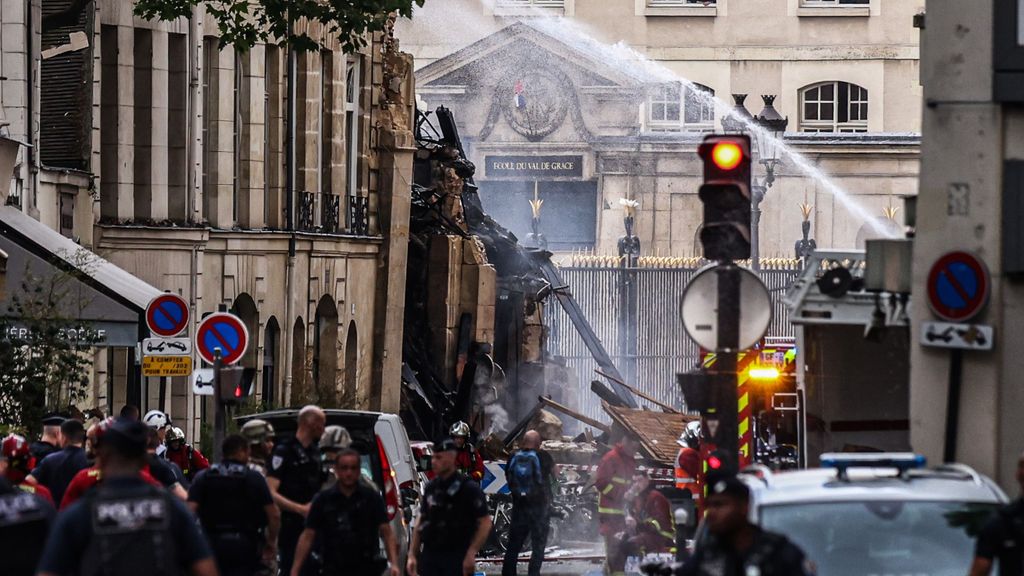 Localizan e identifican a los dos desaparecidos tras la potente explosión de gas en París: hay 37 heridos