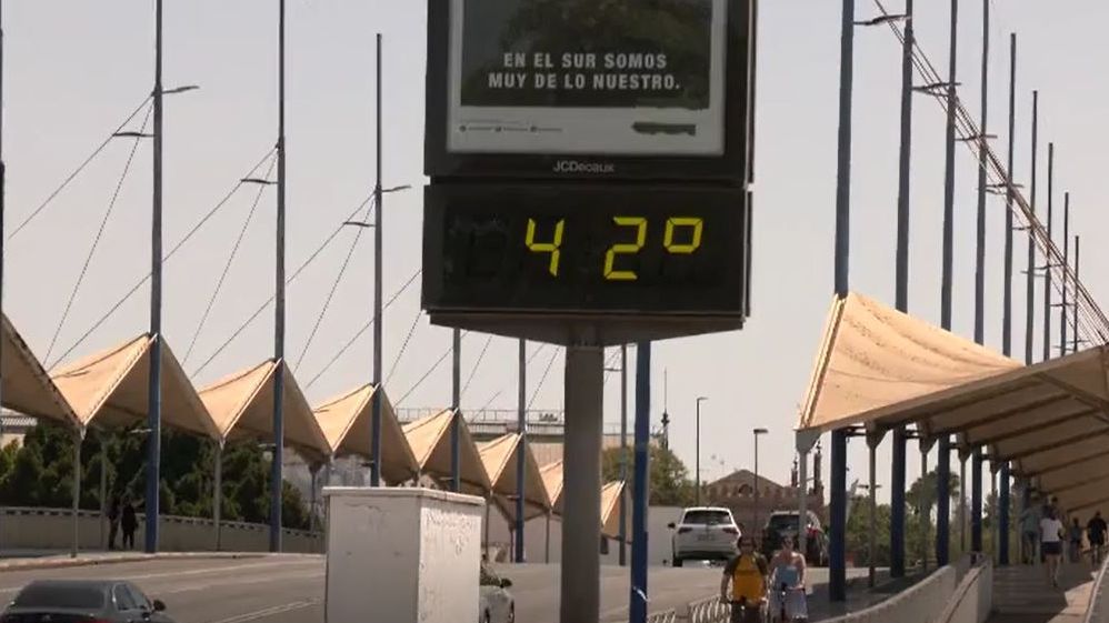 La ola de calor extremo azota a Andalucía y Extremadura: superan hoy los 40 grados y llegarán a los 44