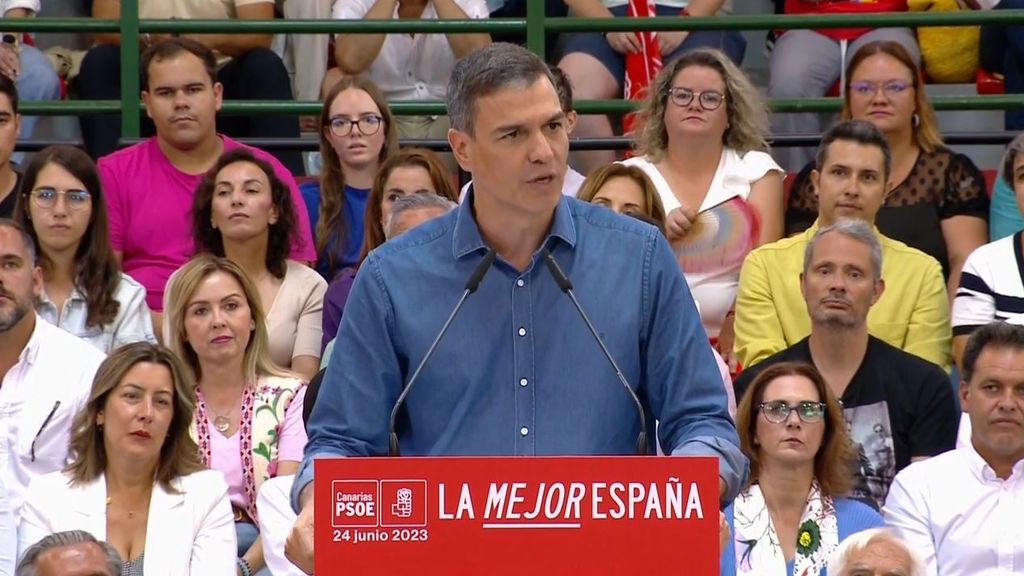 Sánchez pide a los progresistas no subestimen el "poder destructor" de la política