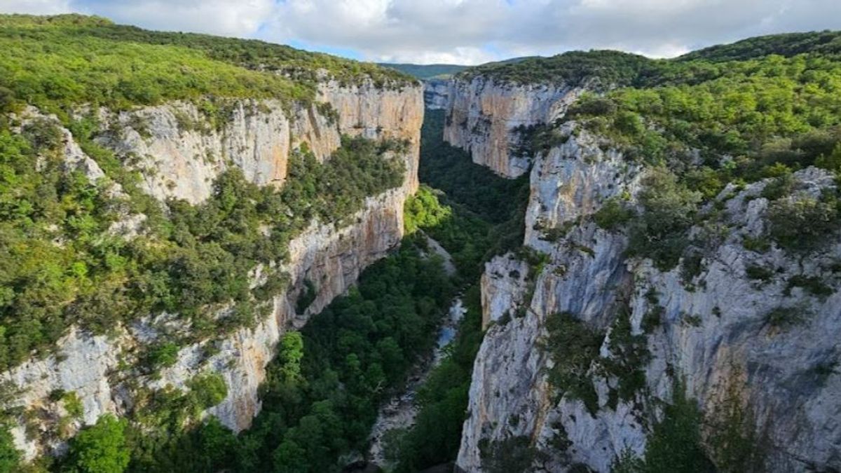 Río Irati a su paso por la Foz de Lumbier