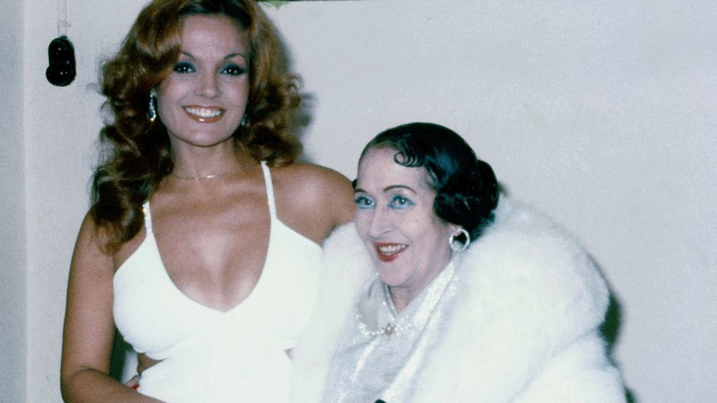 Carmen Sevilla, con Estrellita Castro (1976)