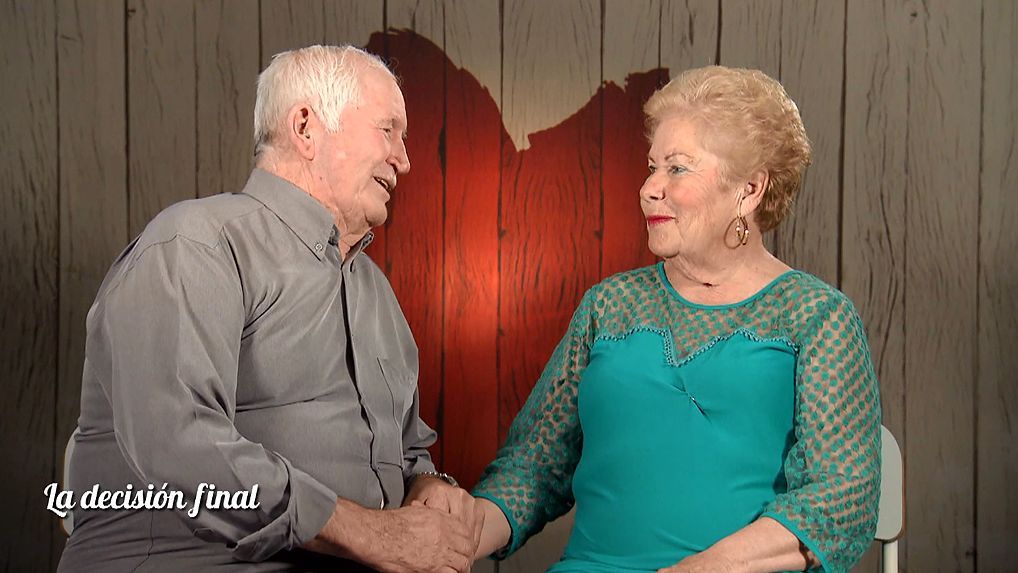 Manolo y Mari durante su paso por 'First Dates'