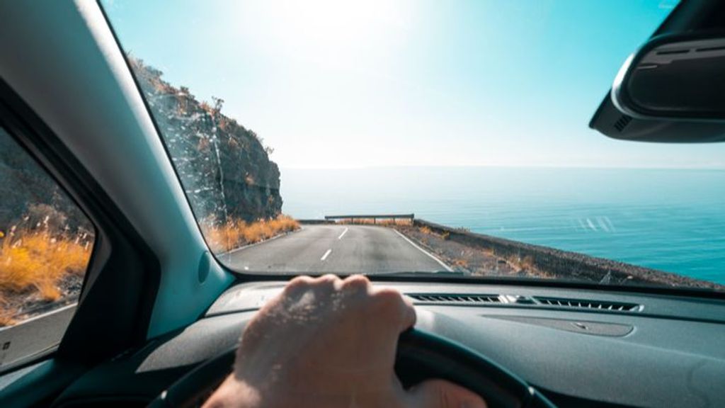 ¿Qué revisar en el coche antes de irse de vacaciones?