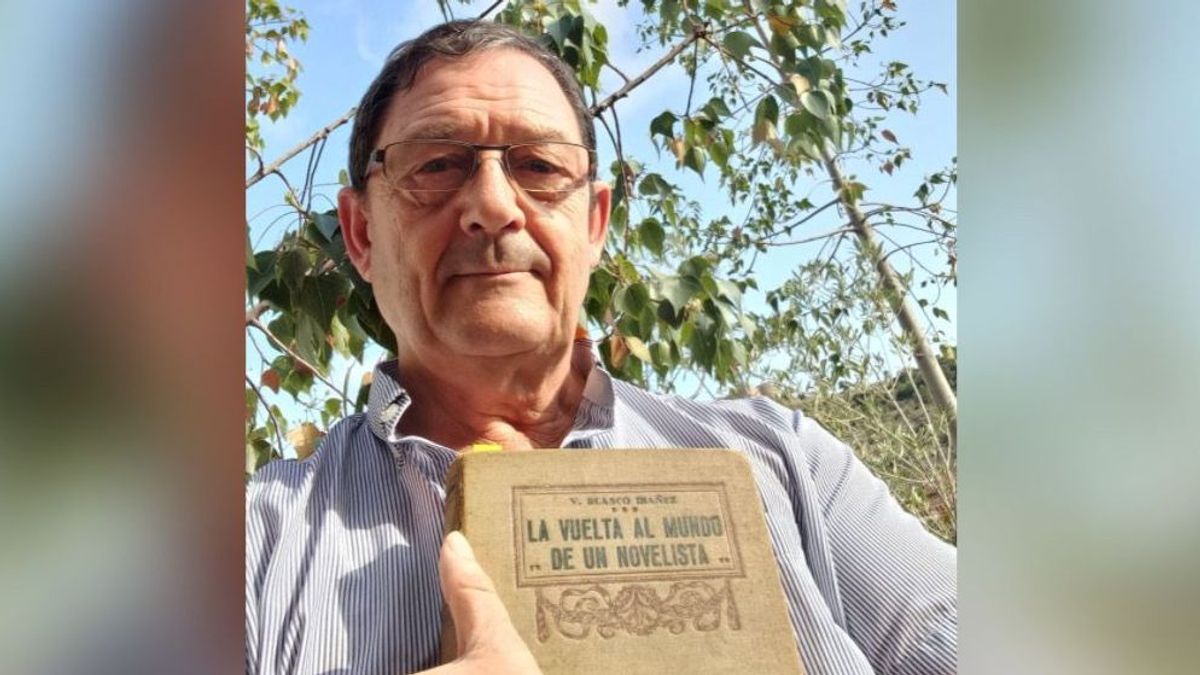 Rafael, creador de la biblioteca de los Libros Libres: "Quiero que los libros nunca se destruyan, os pertenecen a todos"