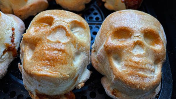 Figuras en la fridora de aire.