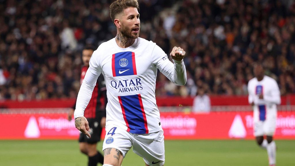 Archivo - Sergio Ramos celebra un gol con el PSG