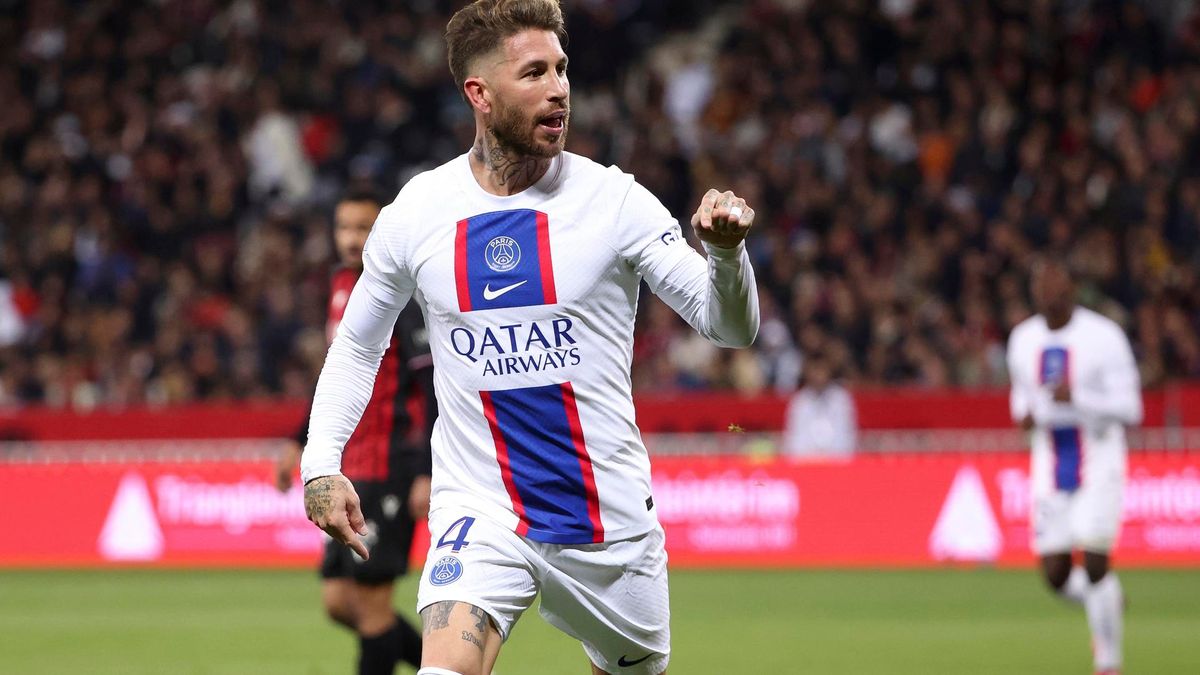 Archivo - Sergio Ramos celebra un gol con el PSG