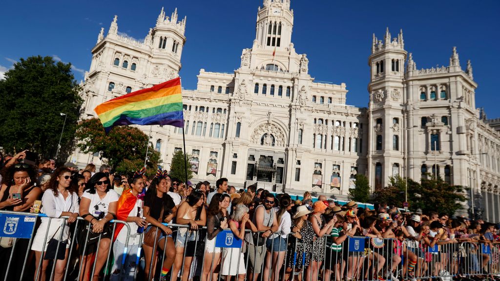 La manifestación del Orgullo LGTB+ en Madrid, en IMÁGENES