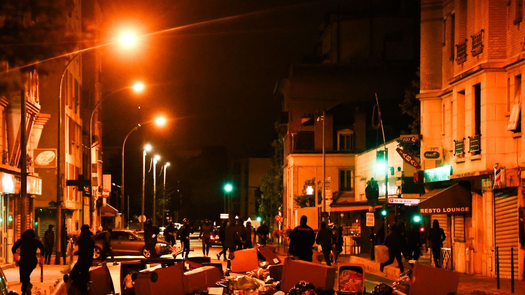 Último adiós a Nael, el menor fallecido por los disparos de la Policía en Francia: nueva noche de protestas