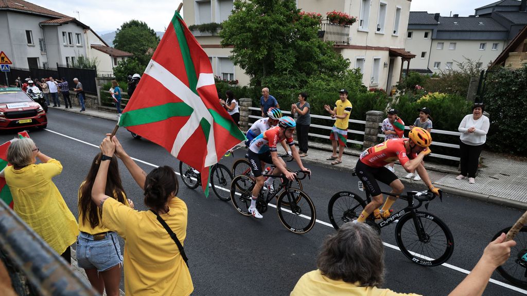 Una pareja, obligada a anular su boda en Bilbao por los cortes de tráfico del Tour de Francia