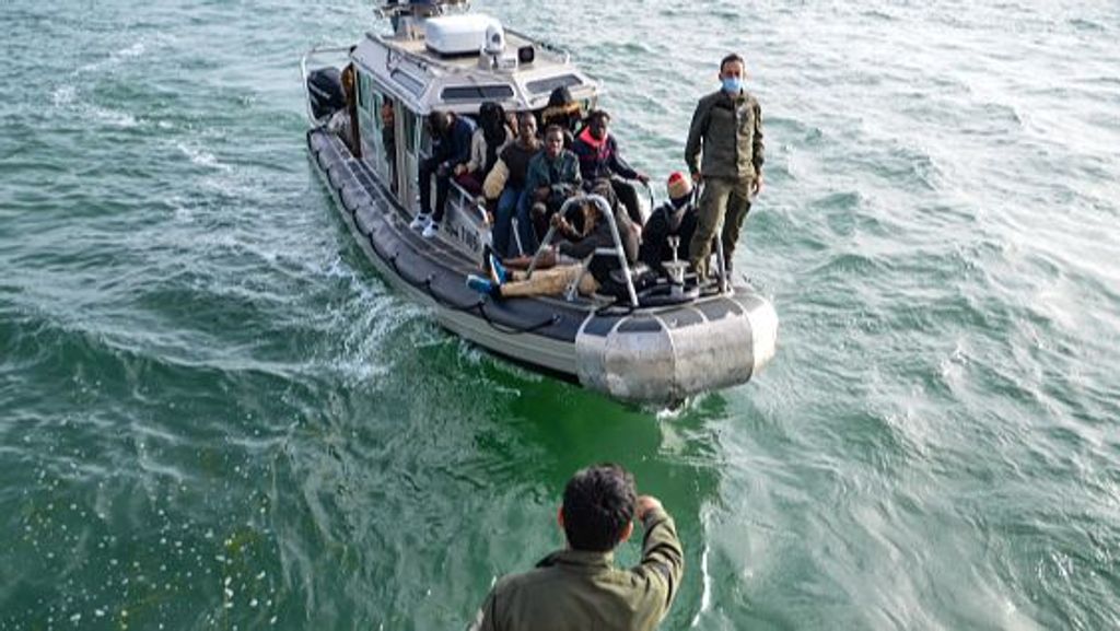 La Guardia Nacional de Túnez participa en una operación contra la inmigración ilegal