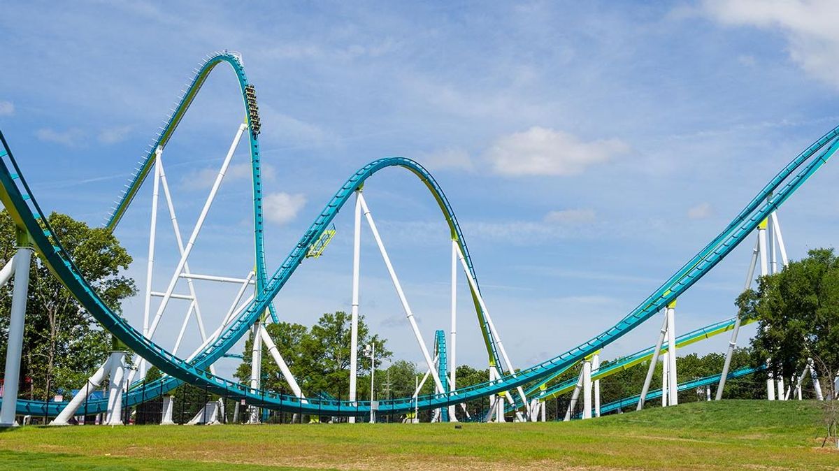 La montaña rusa Fury 325 en el parque de atracciones Carowinds (Carolina del Norte, EEUU)